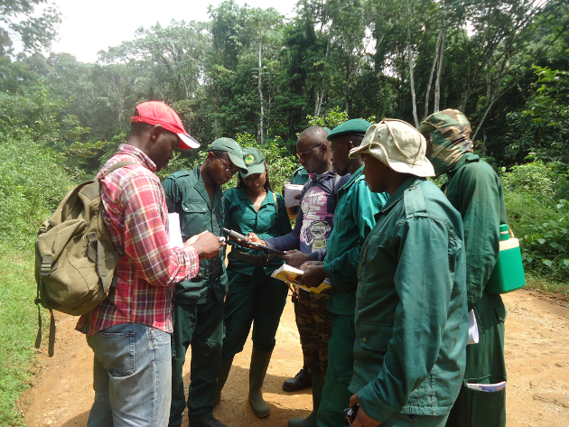 briefing des équipes Parc National de Campo Ma'an